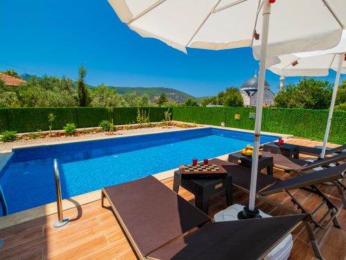  gece  -  Kasım
  | Kalkan Yeşilköy'de Çift Jakuzili 6 Kişilik Villa: Huzurlu Doğa Tatili